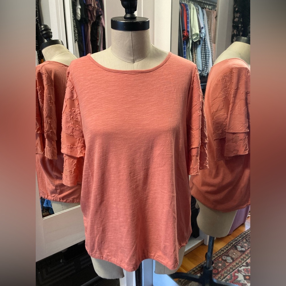 Cupio Coral Lace Angel Sleeve Top, Size Large - Picture 7 of 9